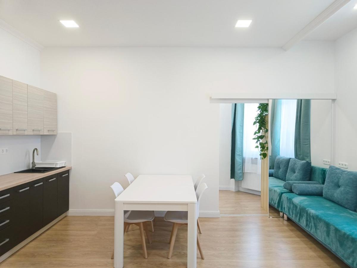 Ruyi Holiday Sopron Exterior foto