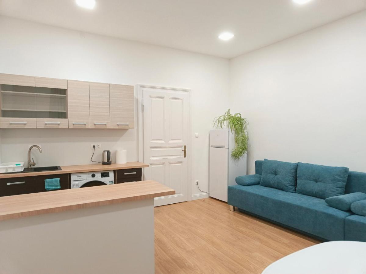 Ruyi Holiday Sopron Exterior foto